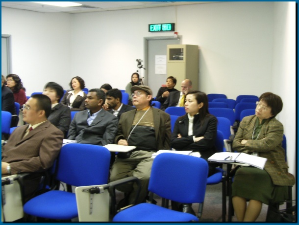 602x451 pixels (92K)